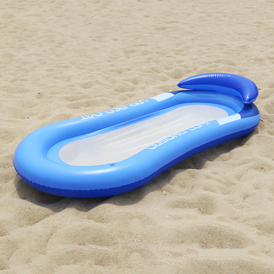 Détente parfaite pour enfants a la plage