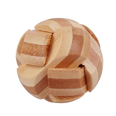 Jeux de Logique et Cube Magique en Bois
